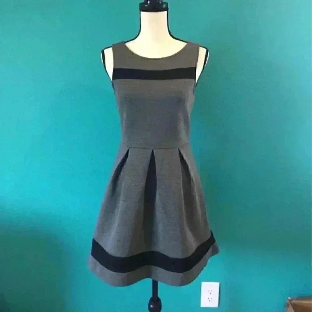 Speeckless dress in size medium